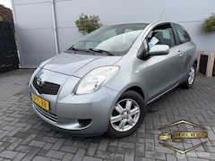 Toyota Yaris - 1.3 VVTi Sol MMT automaat