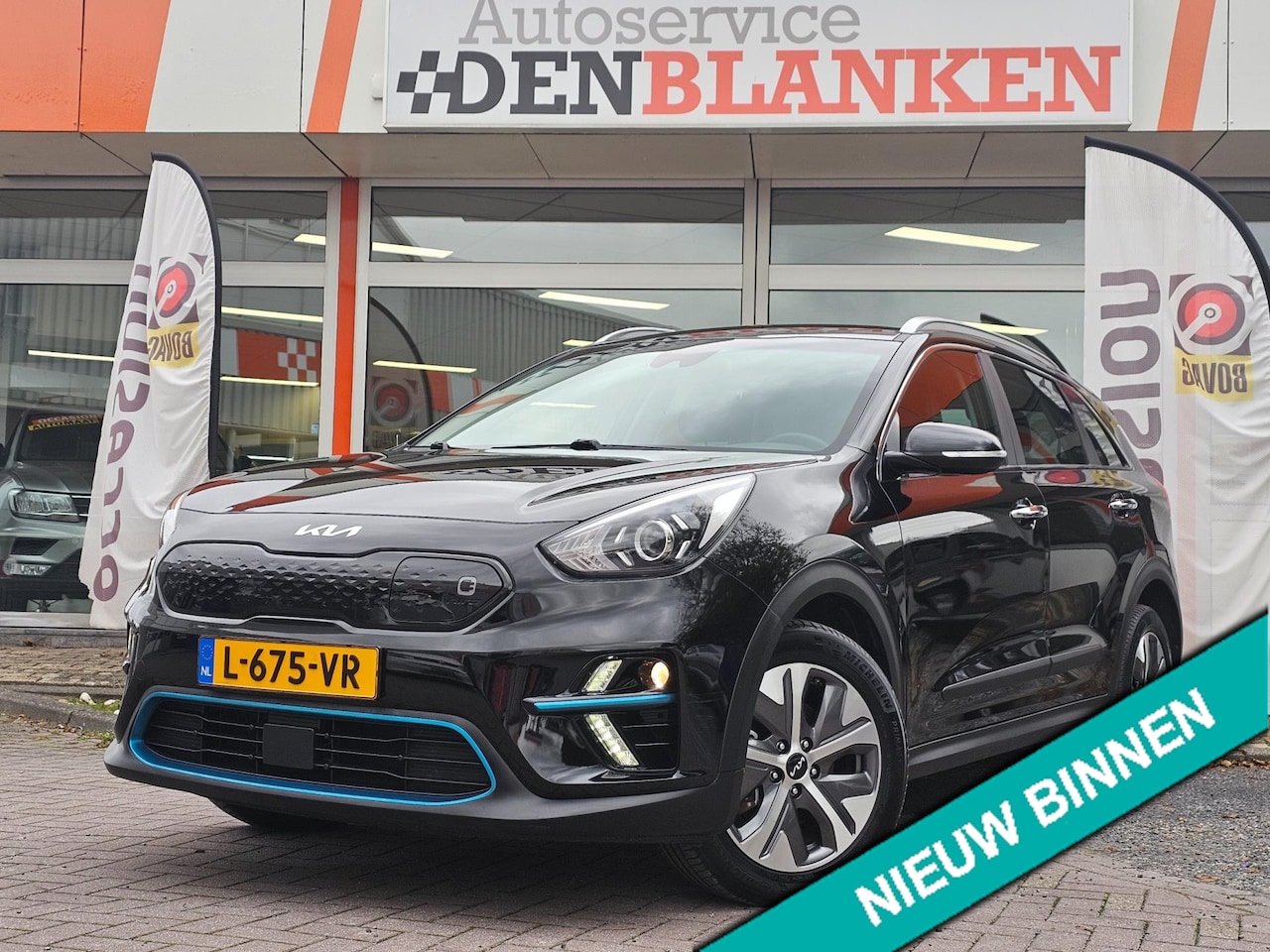 Kia e-Niro - DynamicPlusLine 64 kWh BJ.2021 / Navi / Camera / Warmtepomp / 17"Lmv / Lage Kmstand !! - AutoWereld.nl