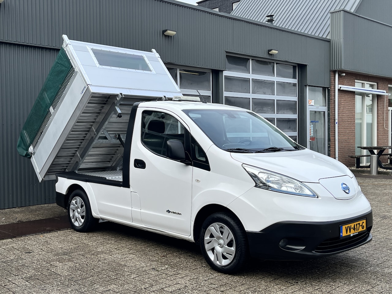Nissan e-NV200 - 24KWh Marge BTW VRIJ!! Elektrische Kipper Openlaadbak met Airco Cruise controle Telefoonve - AutoWereld.nl