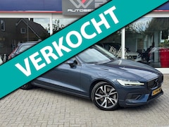 Volvo V60 - 2.0 T8 Twin Engine Inscription I Pano I Leder I Camera