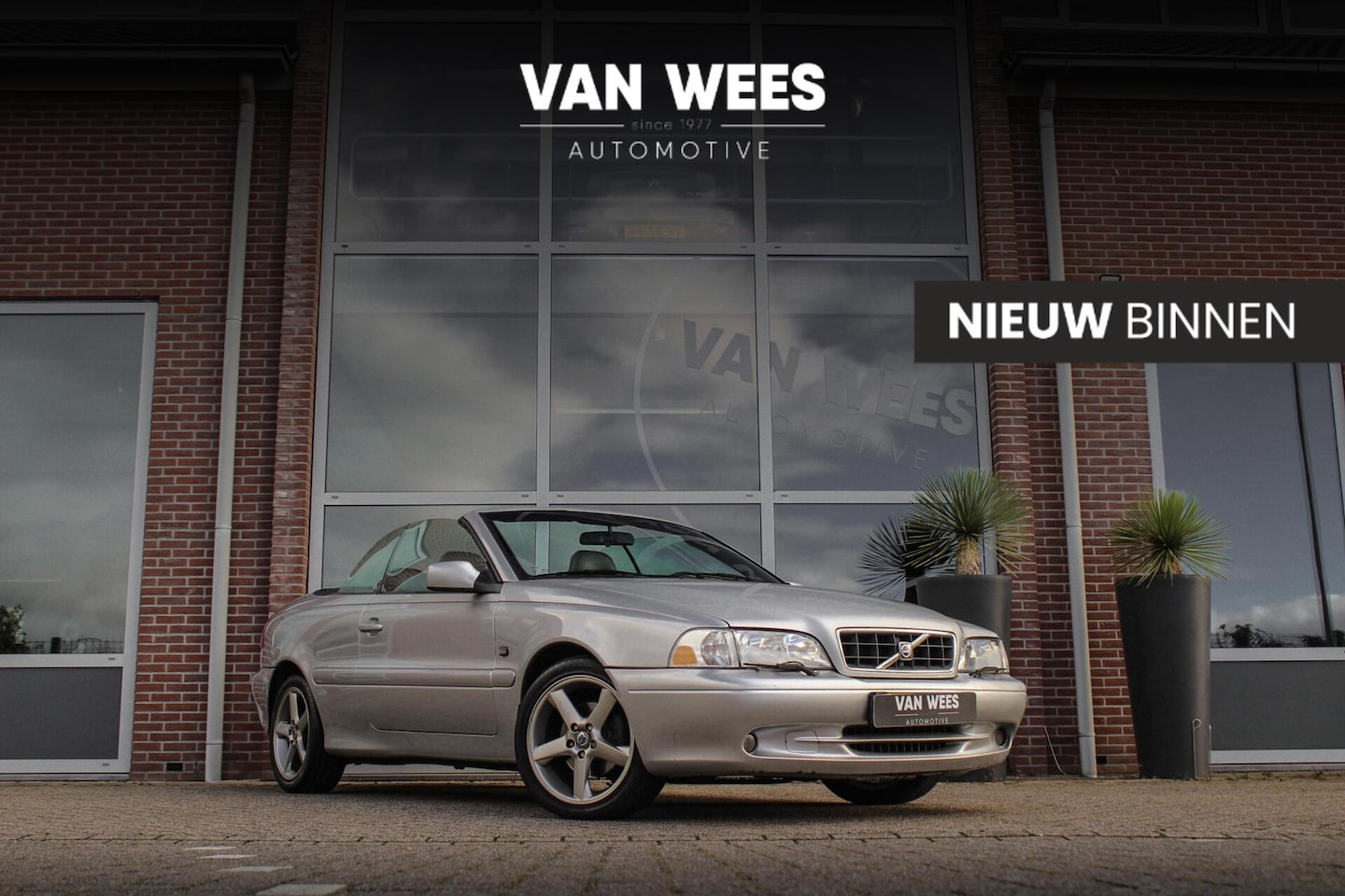 Volvo C70 Convertible - 2.4 T Prestige | Origineel | Automaat | 193 pk | 17 inch | Airco | Half leder | Youngtimer - AutoWereld.nl