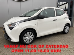 Toyota Aygo - 1.0 VVT-i x-fun lage km stand | Airco | Blue tooth | Elektrisch pakket