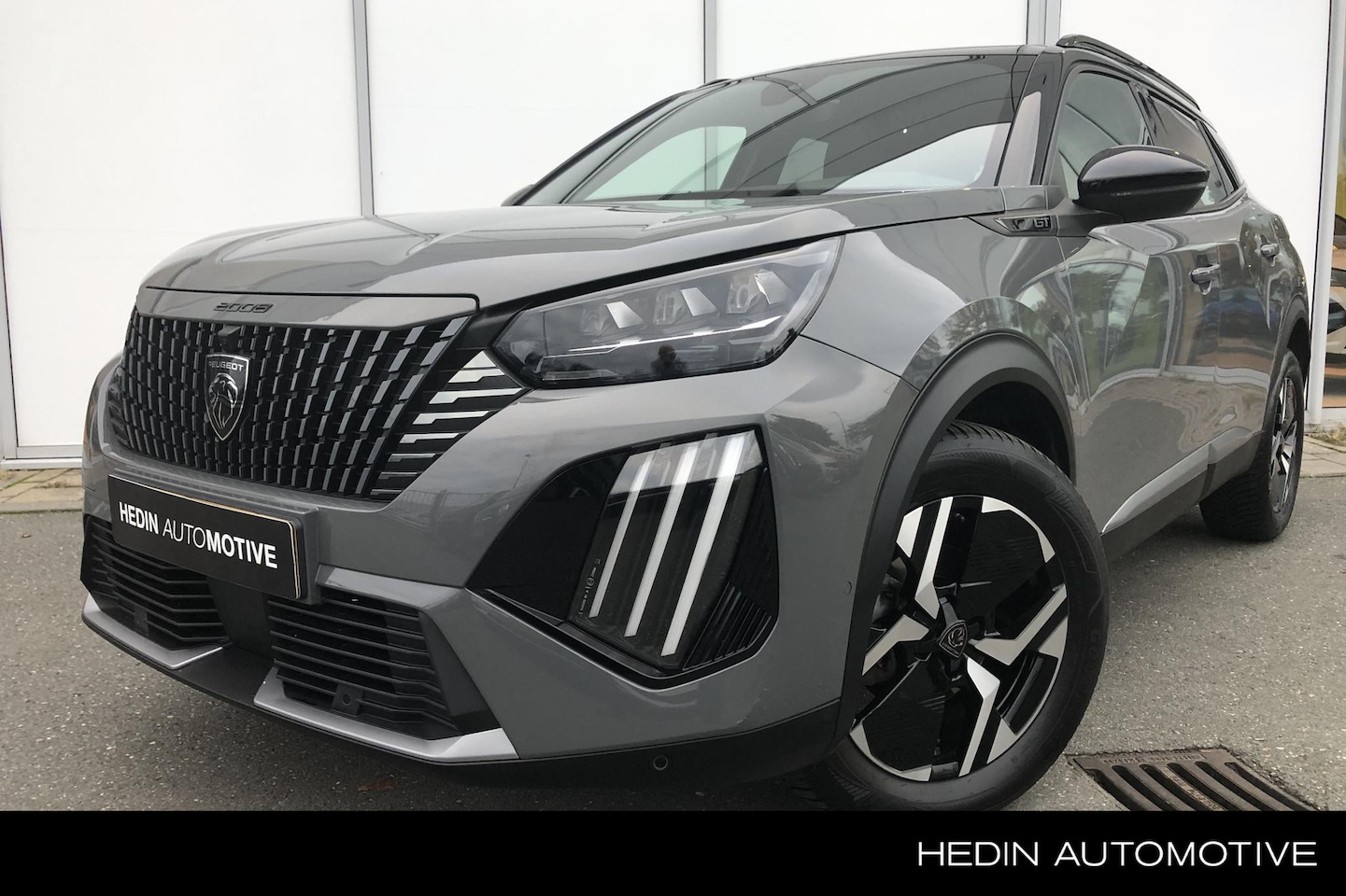 Peugeot 2008 - 1.2 130PK GT Automaat | Navigatie | Camera Voor+Achter | Keyless | 17"LMV+All Season bande - AutoWereld.nl