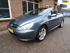 Peugeot 307 CC - 2.0-16V Clima / Leder / Stoelverwarming