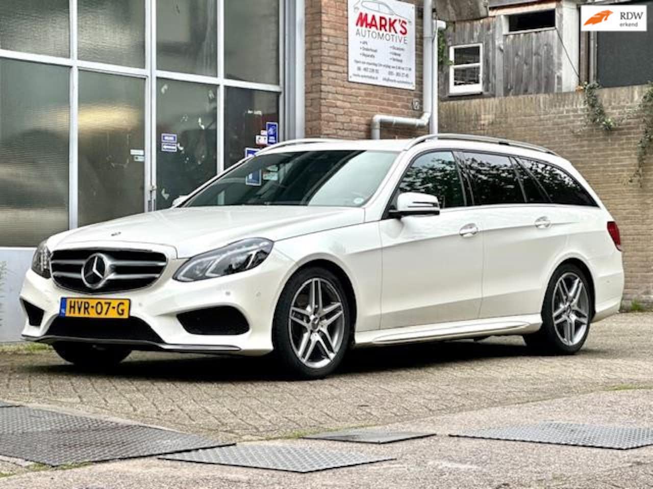 Mercedes-Benz E-klasse Estate - 300 4MATIC Prestige Avantgarde 300 4MATIC Prestige Avantgarde - AutoWereld.nl