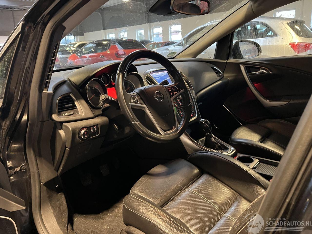 Opel Astra - 1.4 Turbo Cosmo 140 PK!