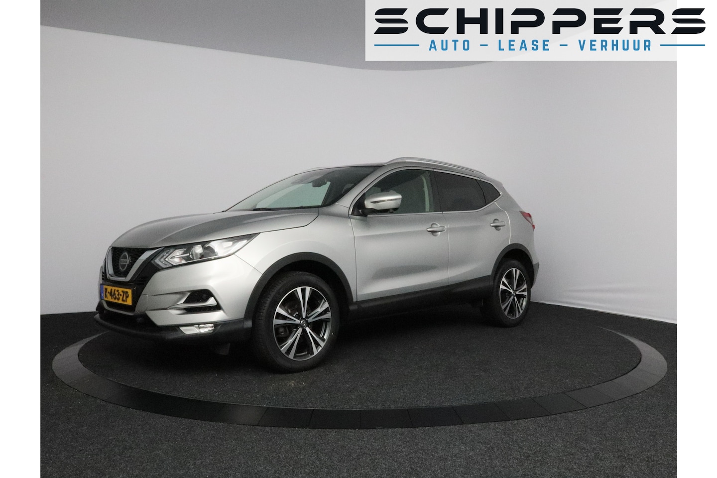 Nissan Qashqai - 1.2 N-Connecta | Panorama dak | Achteruitrijcamera - AutoWereld.nl