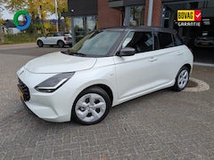 Suzuki Swift - 1.2 Style Smart Hybrid, Navi, Camera
