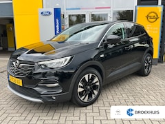 Opel Grandland X - 1.2 130PK Turbo Innovation | KEYLESS ENTRY & START| CAMERA| NAVIGATIE| AGR-COMFORTSTOELEN|