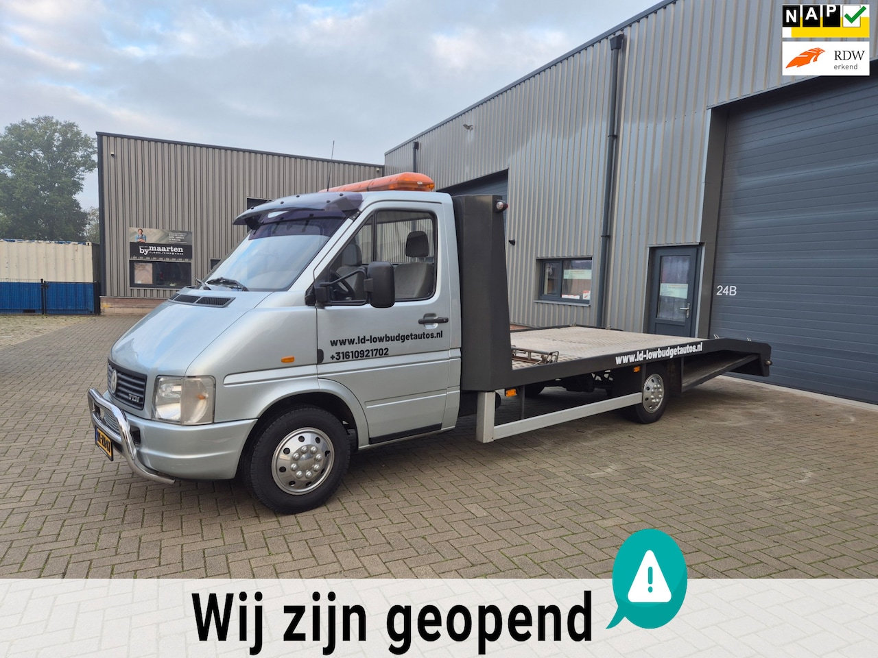 Volkswagen LT 35 - 2.5 TDI Xlang OPRIJWAGEN TOP OCCASION LAGE KM STAND NAP - AutoWereld.nl