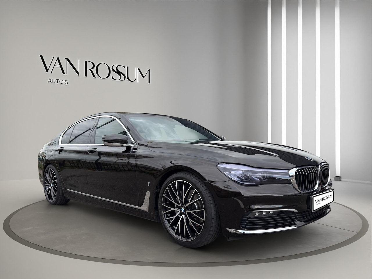 BMW 7-serie - 740e IPerformance Massage | Laser-LED koplampen | Head-Up | Schuif/Kanteldak | Soft-close - AutoWereld.nl