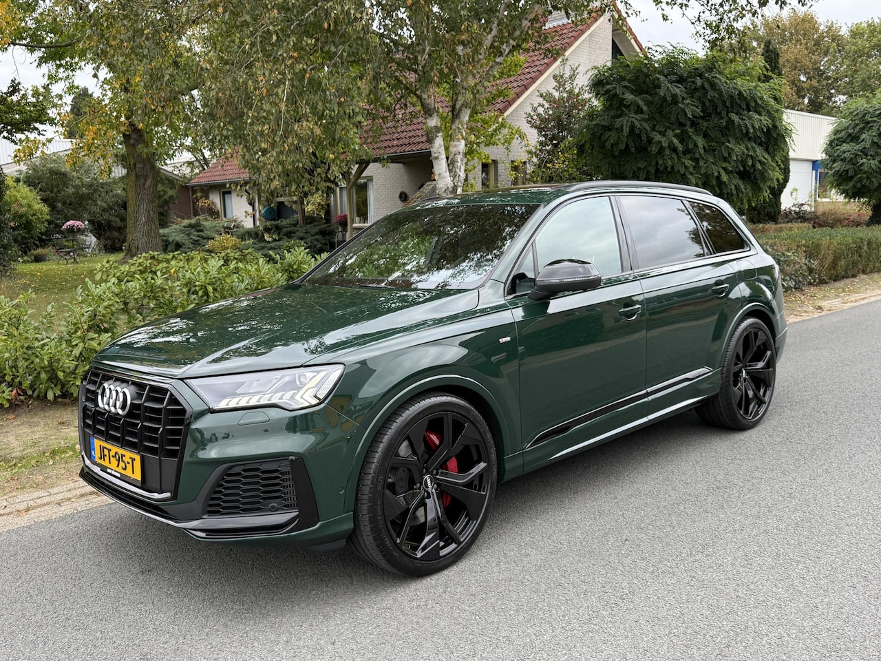Audi Q7 - 60 TFSIe quattro S-Line Competition 456PK Pano•360 - AutoWereld.nl