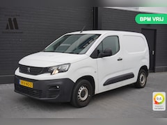 Peugeot Partner - 1.2 110PK Benzine - Airco - Navi - Cruise - € 11.950, - Excl