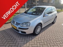 Volkswagen Golf - 1.4 Trendline