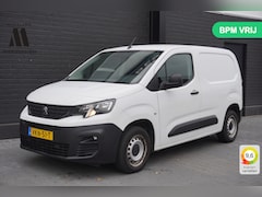 Peugeot Partner - 1.2 110PK Benzine - Airco - Navi - Cruise - € 10.950, - Excl