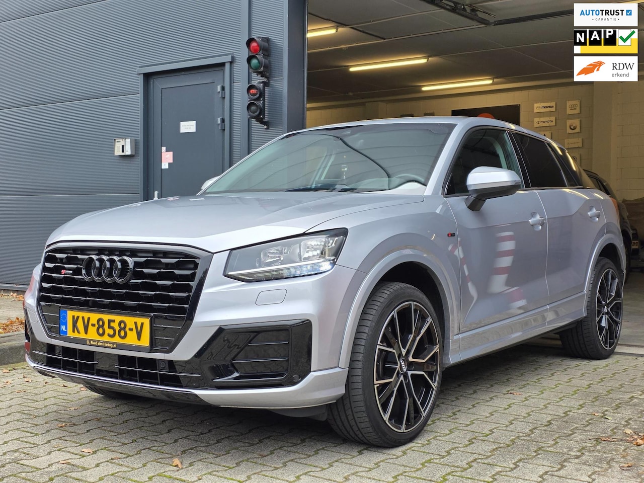 Audi Q2 - 1.4 TFSI CoD Sport Pro Line S 1.4 TFSI CoD Sport Pro Line / S-LINE ! - AutoWereld.nl
