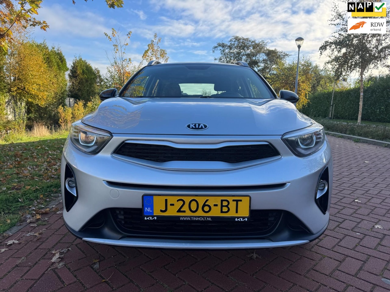 Kia Stonic - 1.0 T-GDi DynamicLine 1.0 T-GDi DynamicLine - AutoWereld.nl