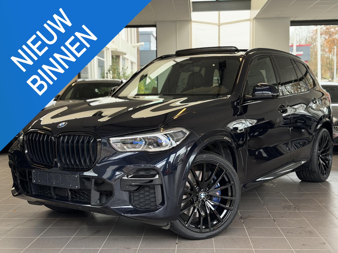 BMW X5 - 45e M-Sport xDrive 394pk H&K / SKY / PANO / 360 Cam BTW - AutoWereld.nl