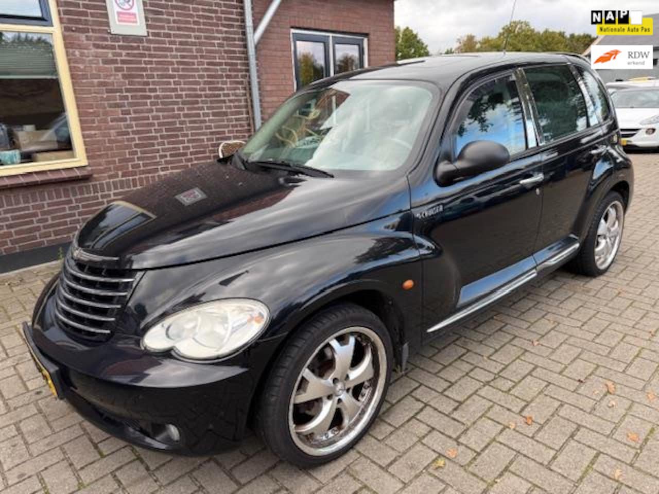 Chrysler PT Cruiser - 2.4i Limited 2.4i Limited - AutoWereld.nl
