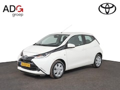 Toyota Aygo - 1.0 VVT-i x-play | Bluetooth | Radio | Parkeer camera |