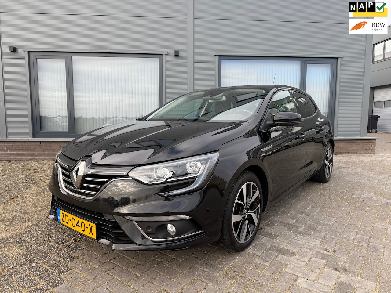 Renault Mégane - 1.3 TCe Bose // 84 DKM NAP // PDC // Clima // Navi // Trk.hk - AutoWereld.nl