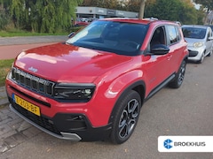 Jeep Avenger - Summit 54 kWh LED | Climate | Cruise | LMV | Camera | | 11 kW lader | Achteruitrijcamera |