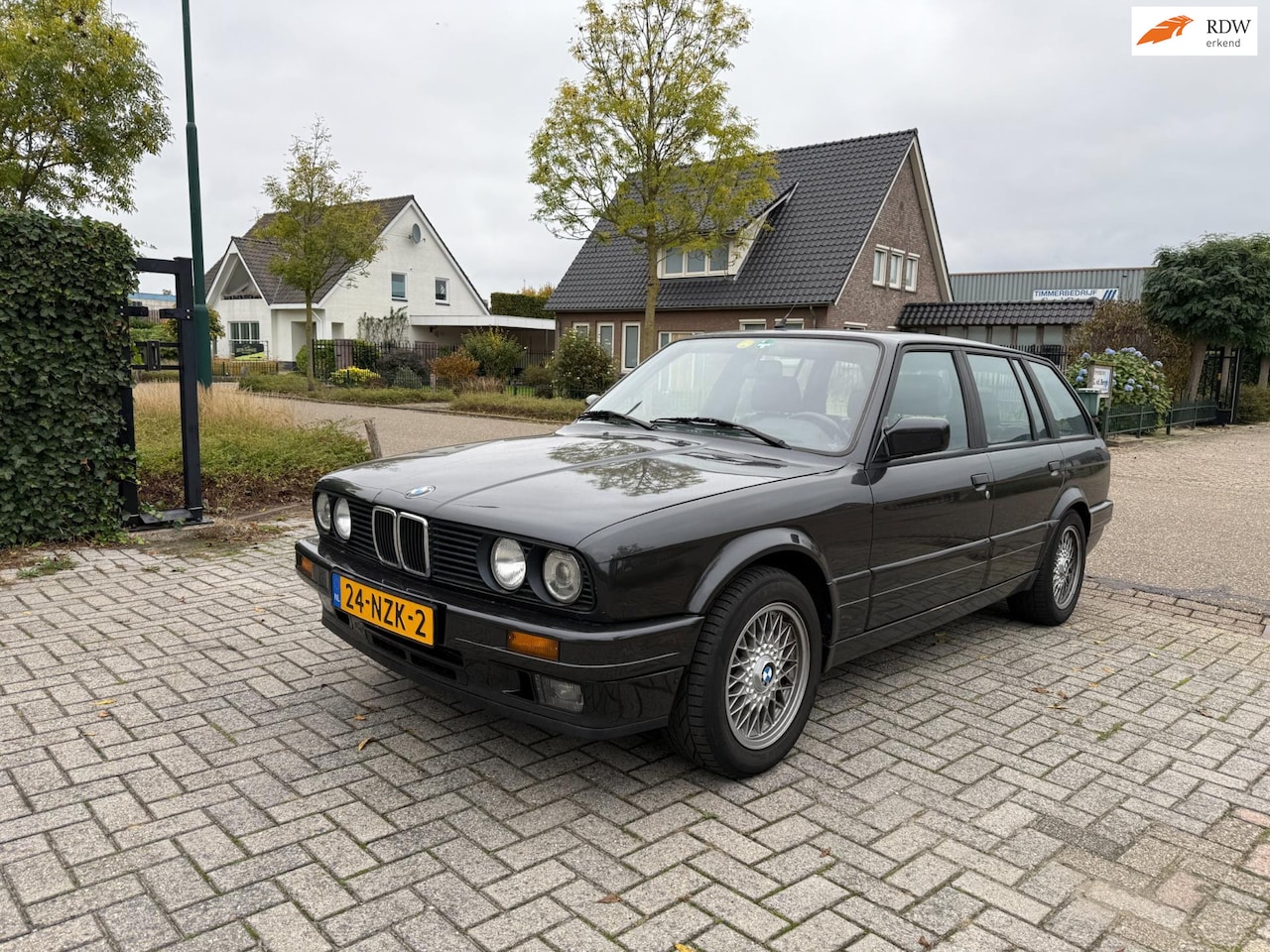 BMW 3-serie Touring - 325i | 6 cilinder Handbak Oldtimer Youngtimer | - AutoWereld.nl