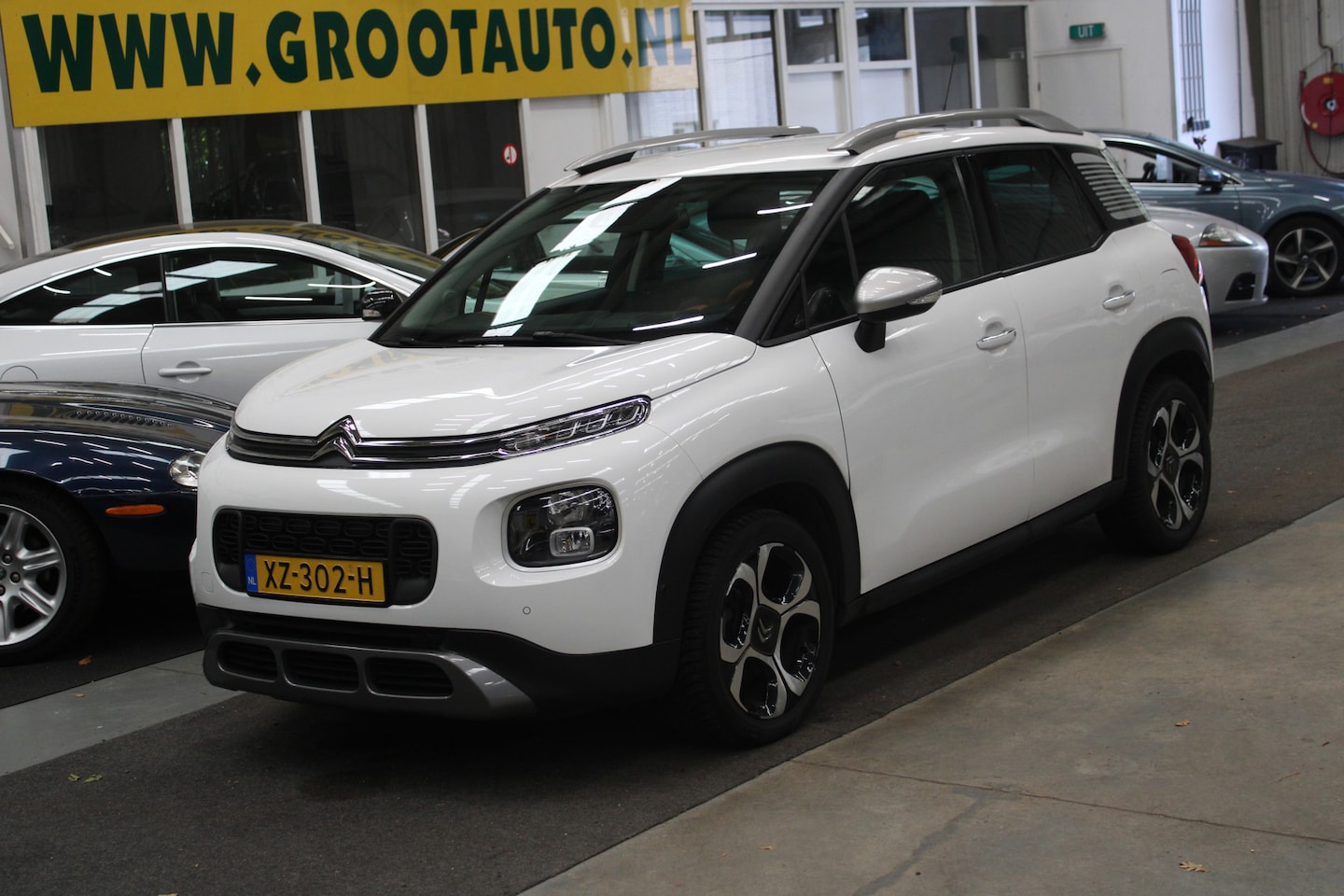Citroën C3 Aircross - 1.2 PureTech S&S Shine Airco, Cruise Control, Navigatie, PDC, Stuurbekrachtiging - AutoWereld.nl