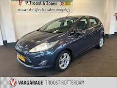 Ford Fiesta - 1.25 Titanium | Cruise control | Climate control | Verwarmde voorruit | Parkeersensoren |