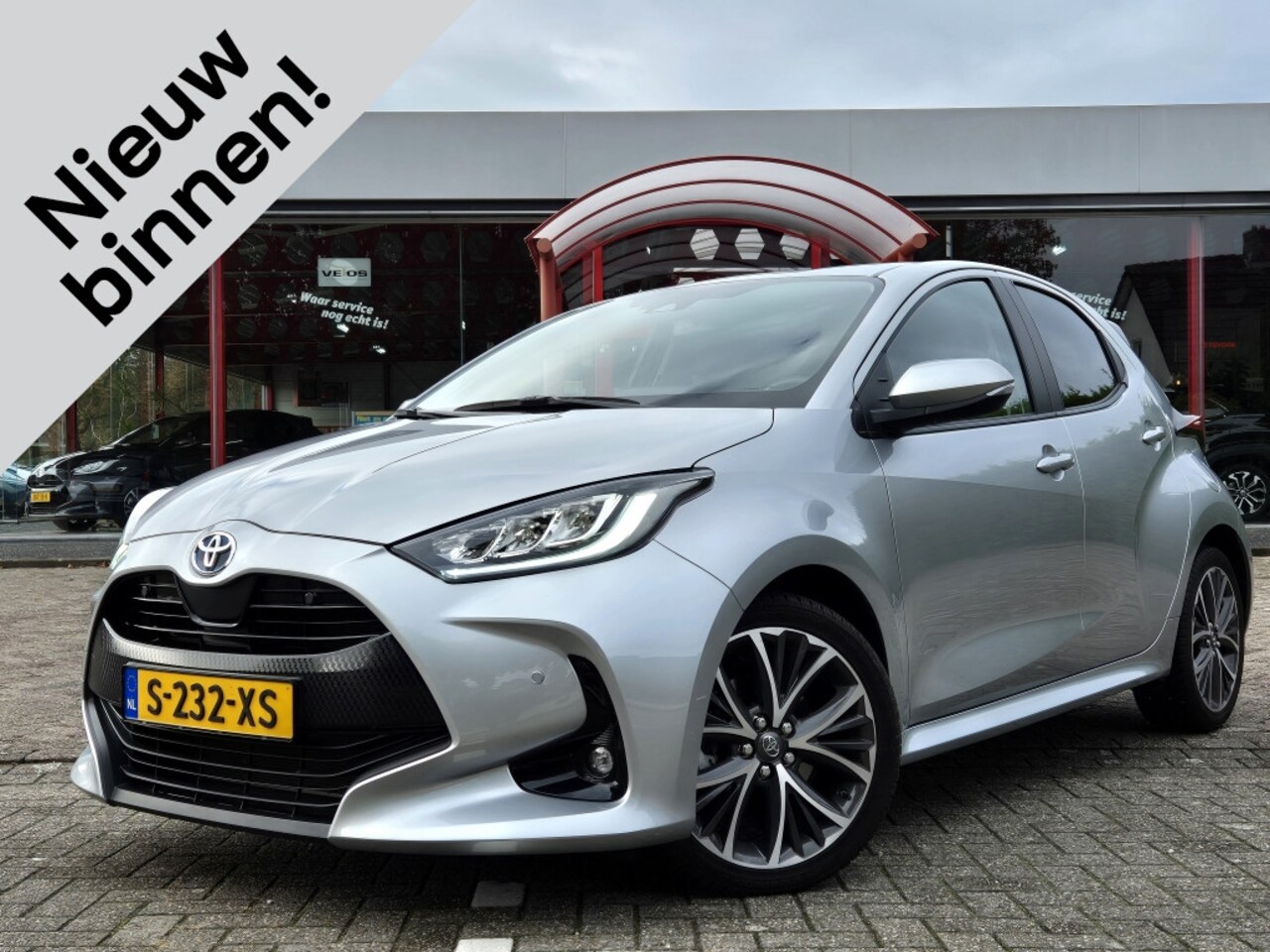 Toyota Yaris - 1.5 Hybrid Automaat Dynamic | Stoelverwarming | Cruise - AutoWereld.nl