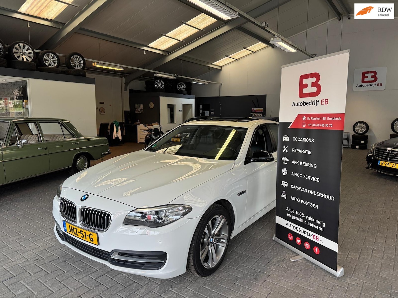 BMW 5-serie - 528xi High Executive-kanteldak-stoelverwarming! - AutoWereld.nl
