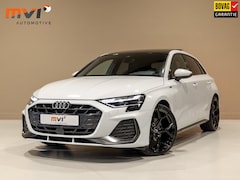 Audi A3 Sportback - 35 TFSI S edition / 150pk / Panorama dak / Sonos / Achteruitrij camera /