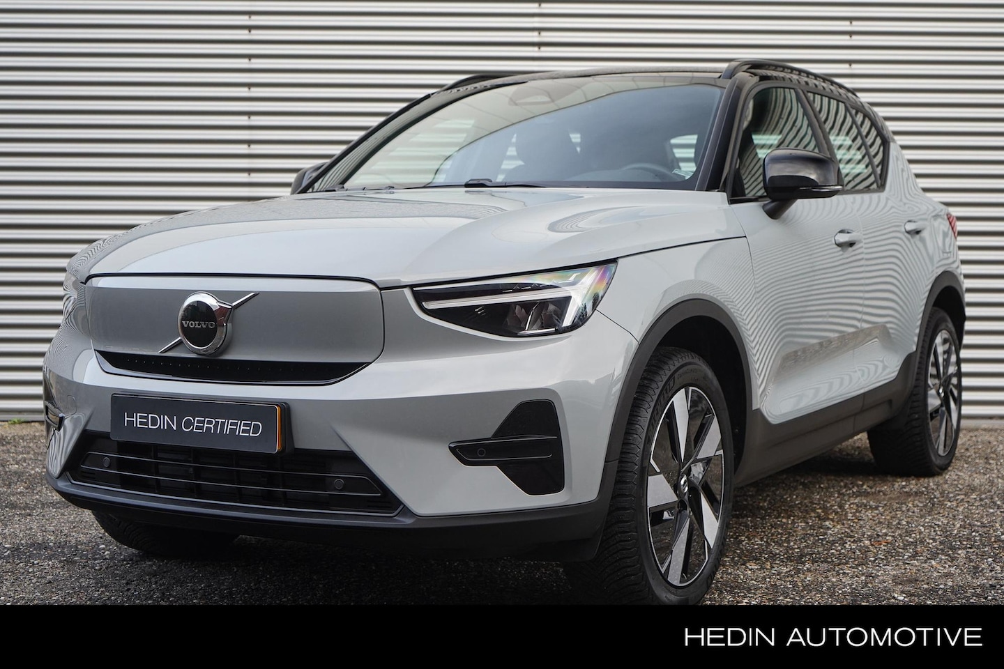 Volvo XC40 - Single Motor Extended Range Plus 82 kWh | Adaptive Cruise | BLIS | Stoel/Stuurwiel verwarm - AutoWereld.nl