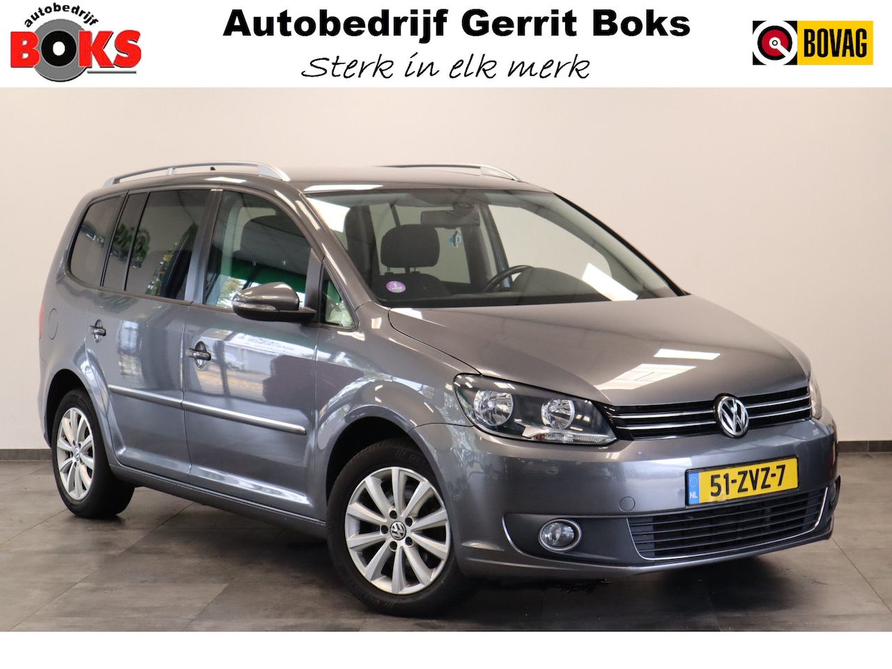Volkswagen Touran - 1.4 TSI Highline 7-persoons Automaat Navigatie CruiseControl - AutoWereld.nl
