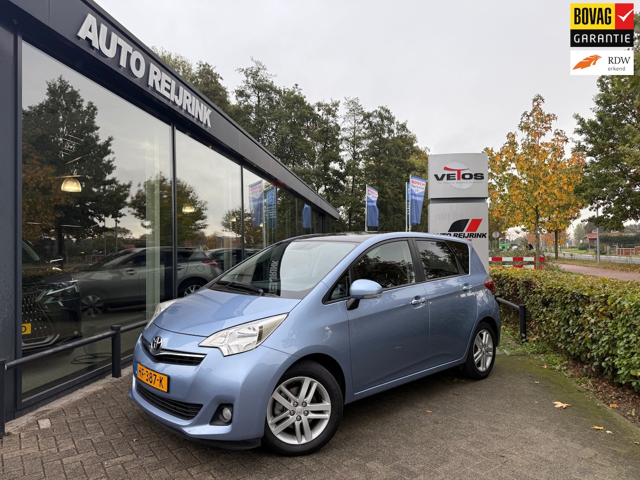 Toyota Verso S - 1.3 VVT-i Dynamic 1.3 VVT-i Dynamic, panorama dak, AUTOMAAT!!, TREKHAAK, Navigatie, keyless entry - AutoWereld.nl