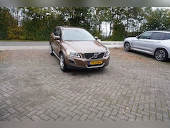 Volvo XC60 - 2.0T Momentum TREKHAAK LEER STOELVERWARMING NAVI