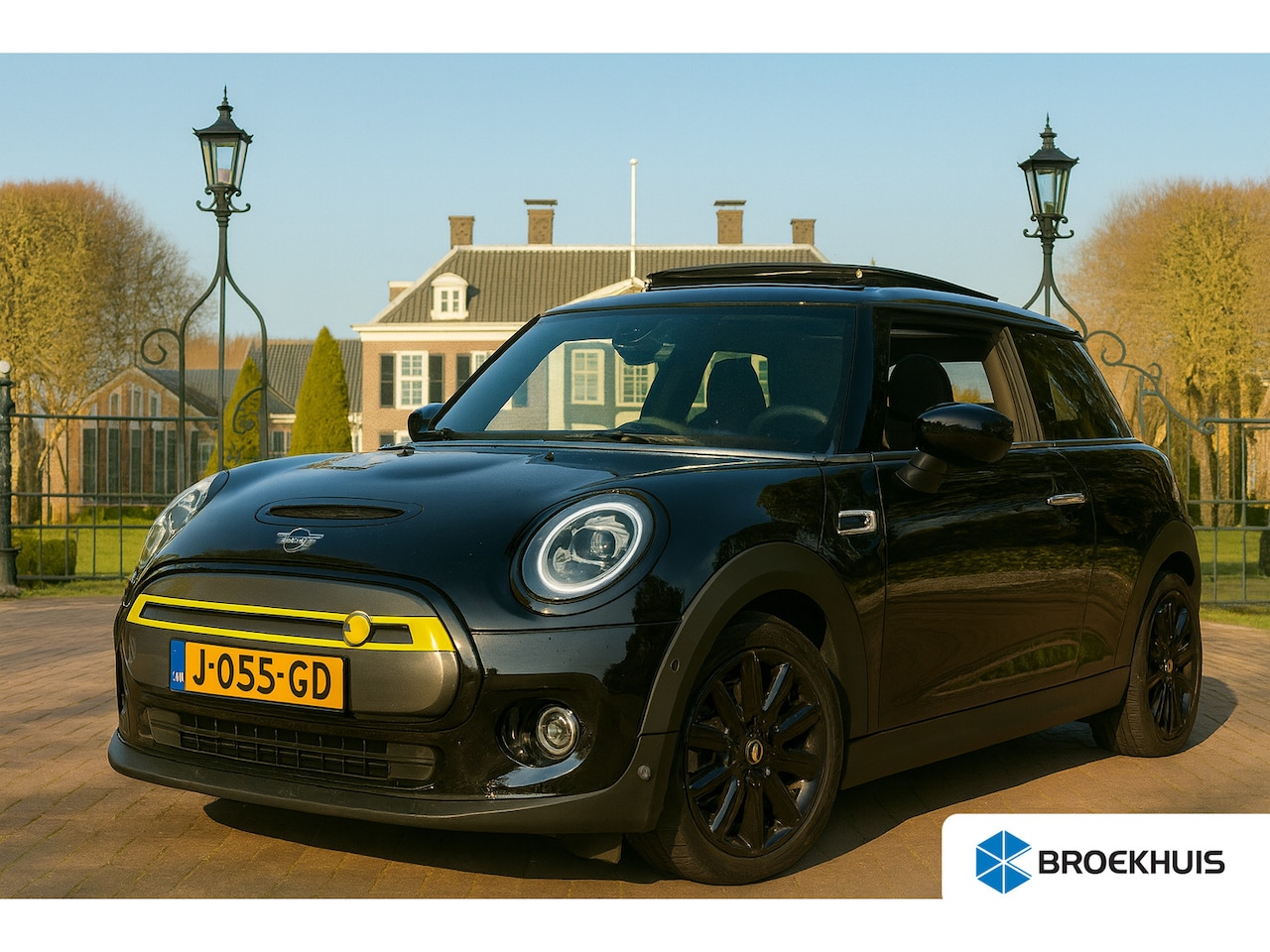 MINI Mini-Electric - Essential 33 kWh | NL-AUTO! | LEDER | CAMERA | STOELVERWARMING | PARK SENS | CLIMA | NAVI - AutoWereld.nl