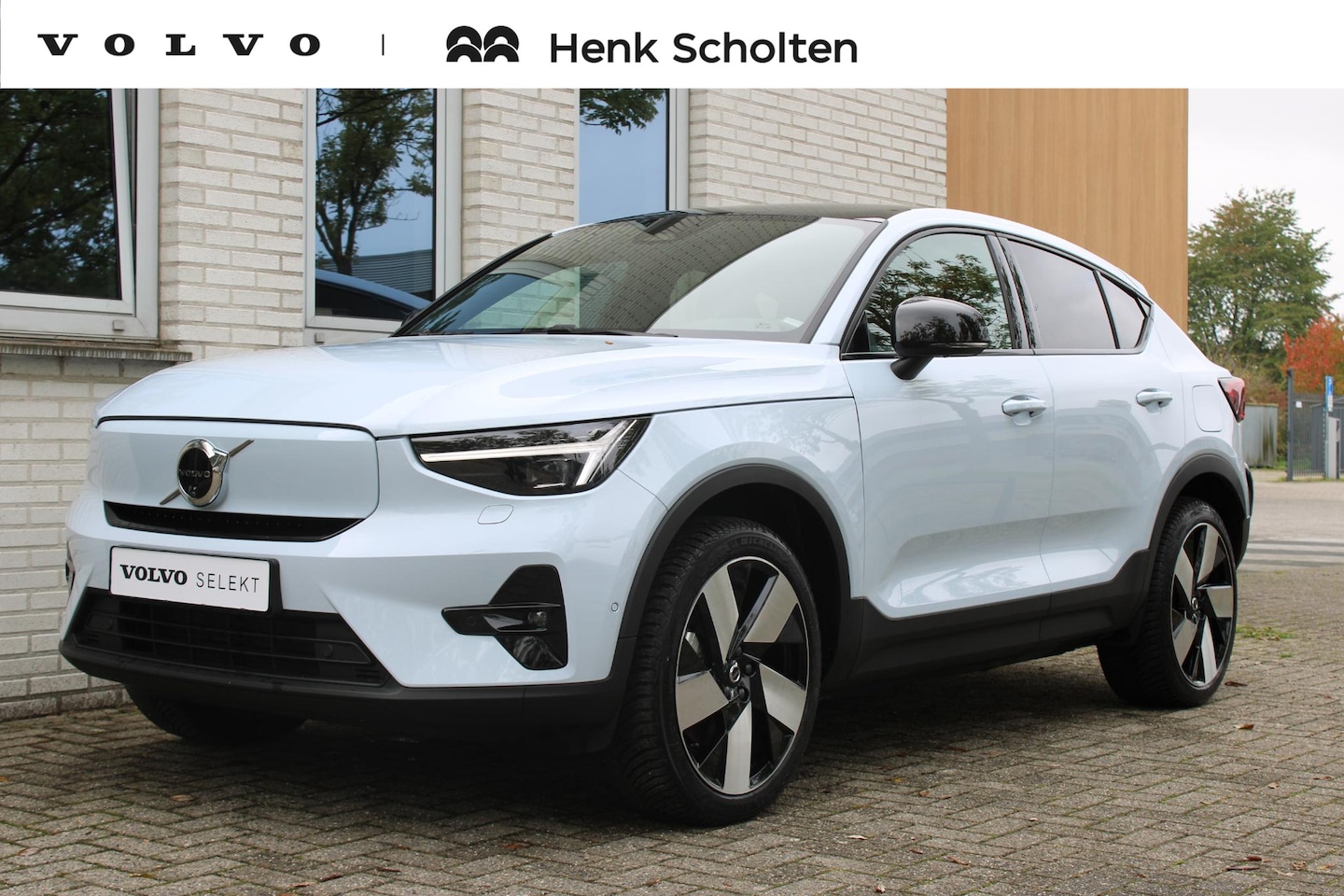 Volvo C40 - Recharge Twin Ultimate 82 kWh | Verwarmbare voorstoelen | Verwarmbaar stuurwiel | 20 inch - AutoWereld.nl