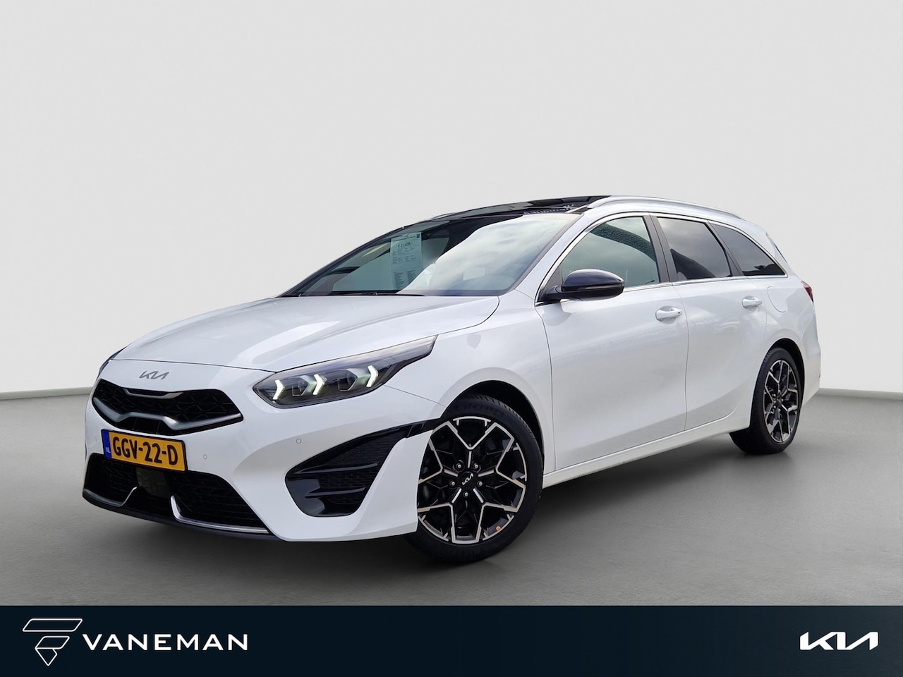 Kia Cee'd Sportswagon - Ceed 1.5 T-GDi GT-Line | Dodehoek | Pano | Stoelverwarming | PDC | Clima | Camera | - AutoWereld.nl