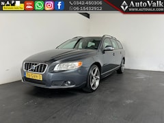 Volvo V70 - 2.5T Kinetic. Trekhaak. Automaat