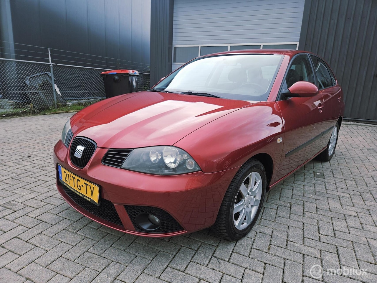 SEAT Ibiza - 1.4-16V Sensation AIRCO/CARPLAY APK 10/2026 - AutoWereld.nl