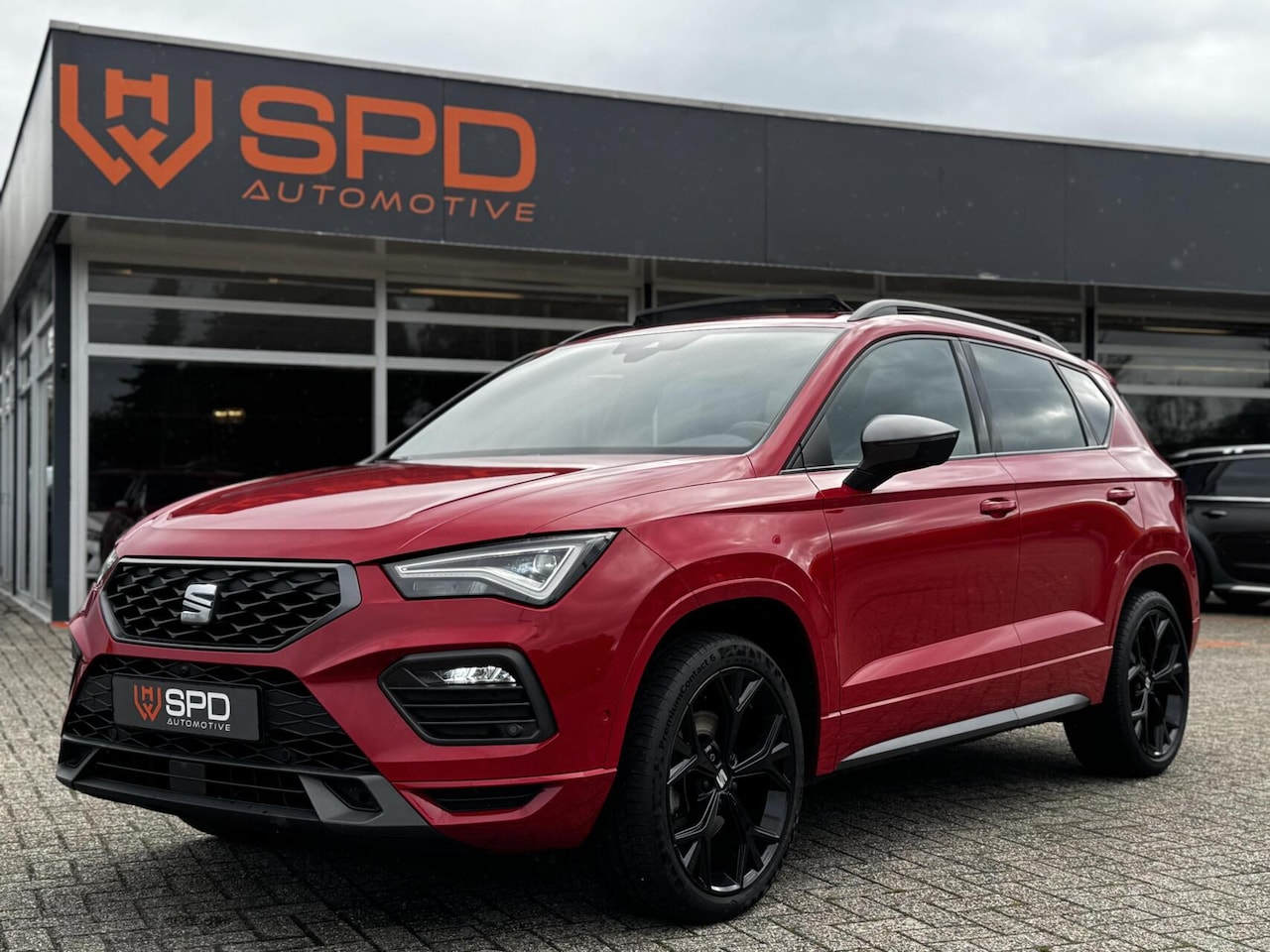 SEAT Ateca - 1.5 TSI FR Business Intense|Pano|Beats|ACC|360| - AutoWereld.nl