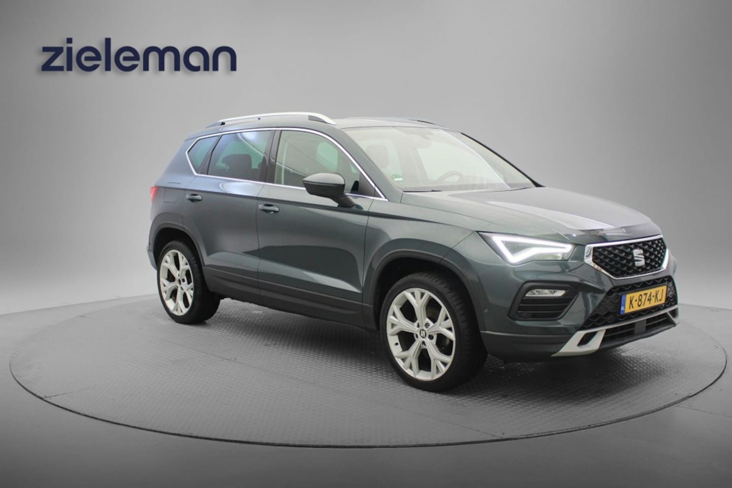 SEAT Ateca - 1.5 TSI Style Business Intense - Carplay, Navi, Camera, Cruise, Clima - AutoWereld.nl