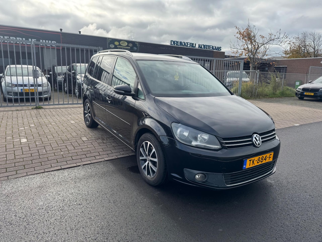 Volkswagen Touran - 1.6 TDI Highline DSG-AUTOMAAT - AutoWereld.nl