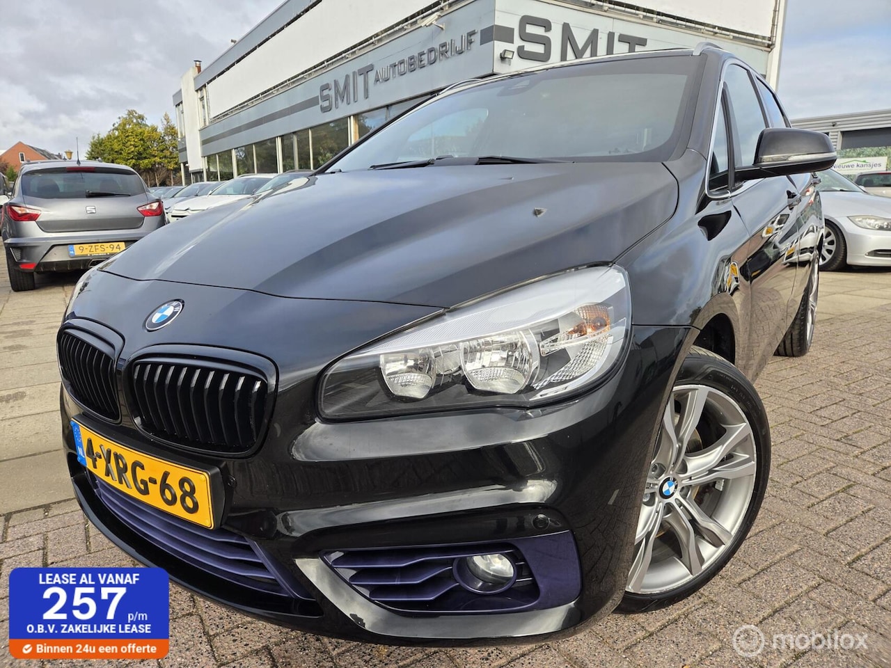 BMW 2-serie Active Tourer - 225i Exec. Sportl. Aut/Pano/NLAuto - AutoWereld.nl