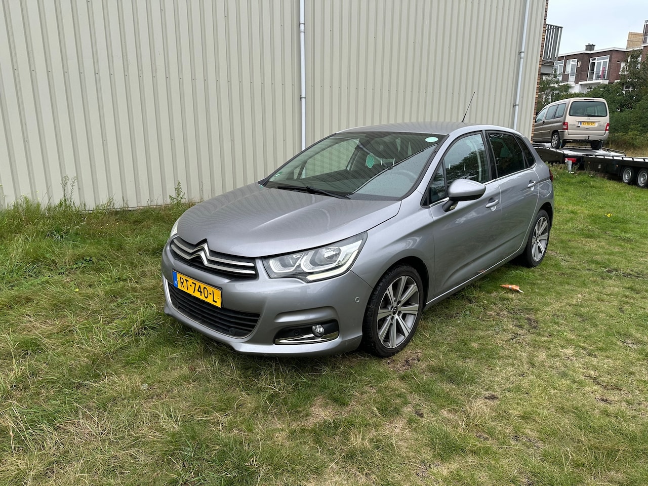Citroën C4 - 1.2 Puretech Feel Edition 1.2 PureTech Feel Edition - AutoWereld.nl