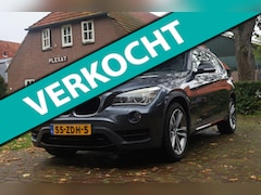 BMW X1 - SDrive20i Upgrade Edition Sport Aut. | Panorama | Sportstoelen | Stoelverwarming | Facelif