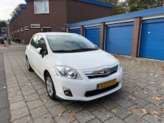 Toyota Auris - 1.8 Full Hybrid Aspiration Snow White
