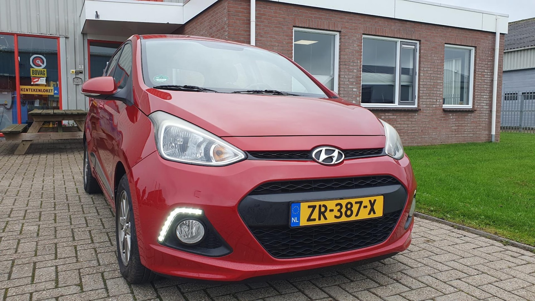 Hyundai i10 - 1.0i i-Motion Comfort 1.0i i-Motion Comfort - AutoWereld.nl