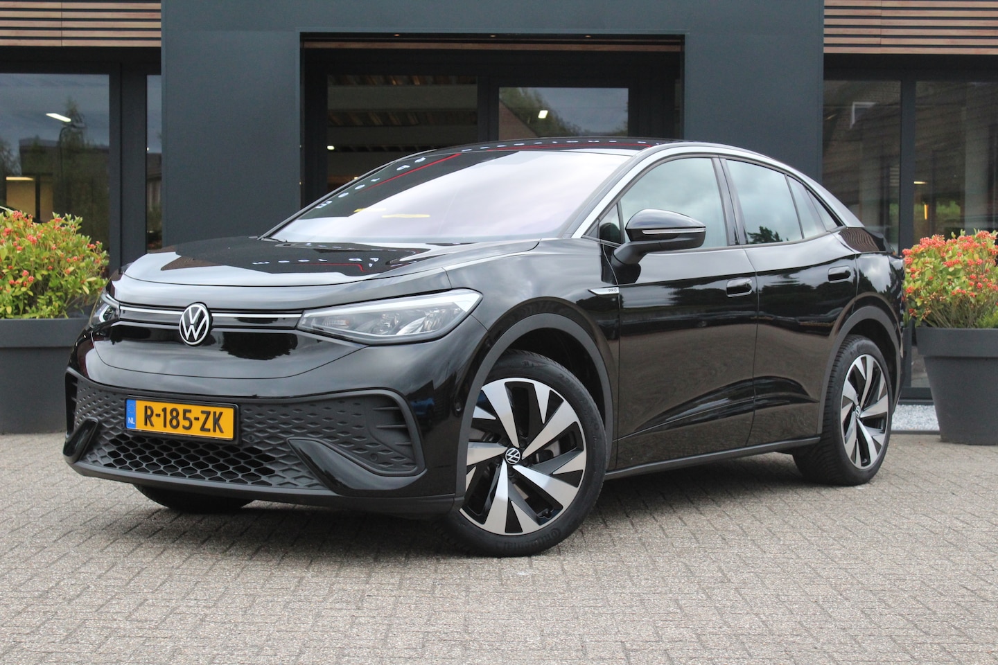 Volkswagen ID.5 - PRO 150 KW ID.5 77kWh 204pk Pro - AutoWereld.nl